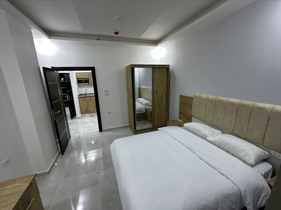 Superior Suite, 2 Bedrooms, City View | Hypo-allergenic bedding, memory foam beds, desk, laptop workspace