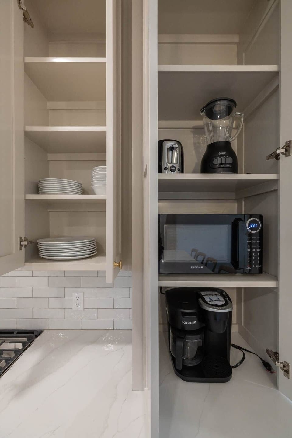 Microwave, Blender, Keurig, Toaster