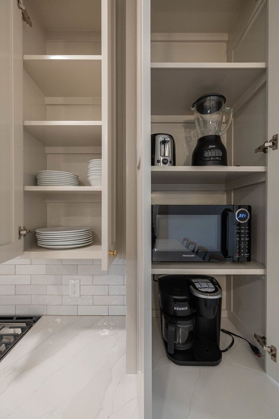 Microwave, Blender, Keurig, Toaster