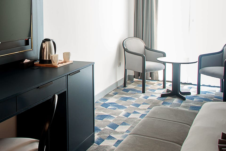 Minibar, in-room safe, desk, laptop workspace