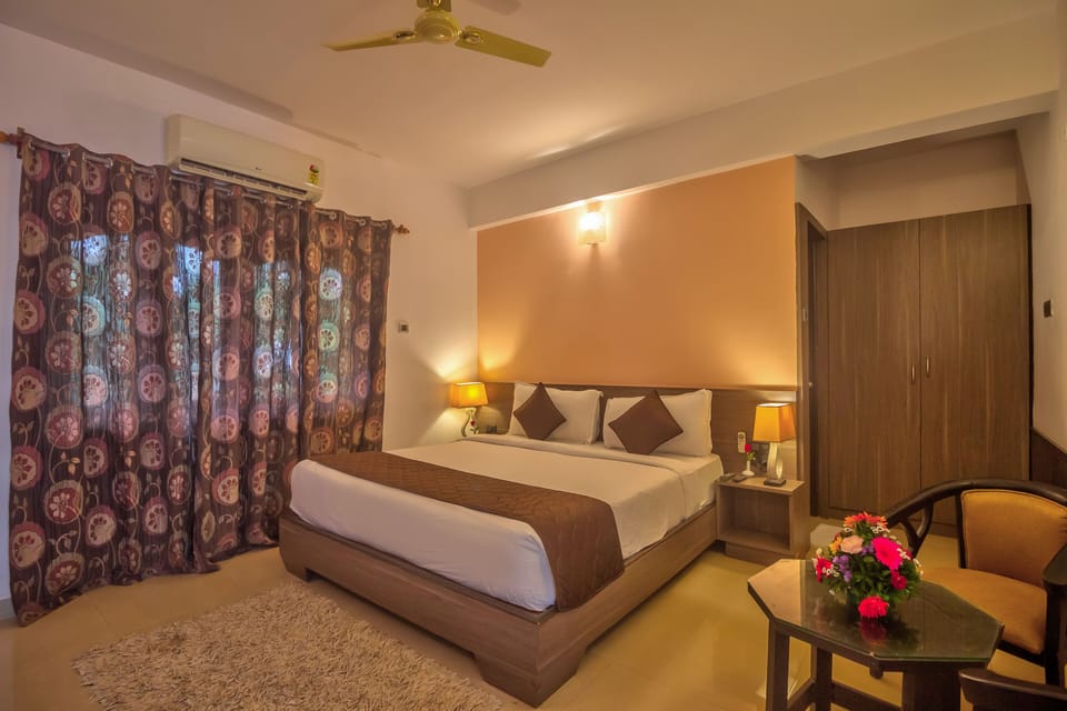 Deluxe Room | 1 bedroom, free WiFi, bed sheets