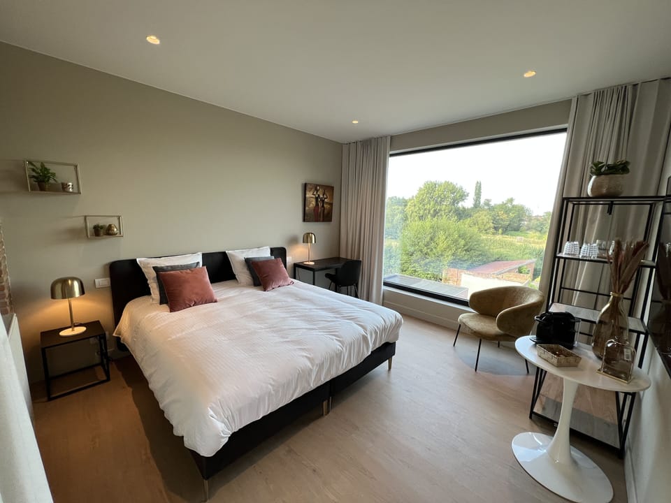 Superior Room | Down comforters, individually decorated, individually furnished