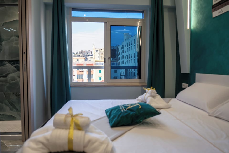 Gallery Double or Twin Room (Napul'é) | Frette Italian sheets, premium bedding, down comforters