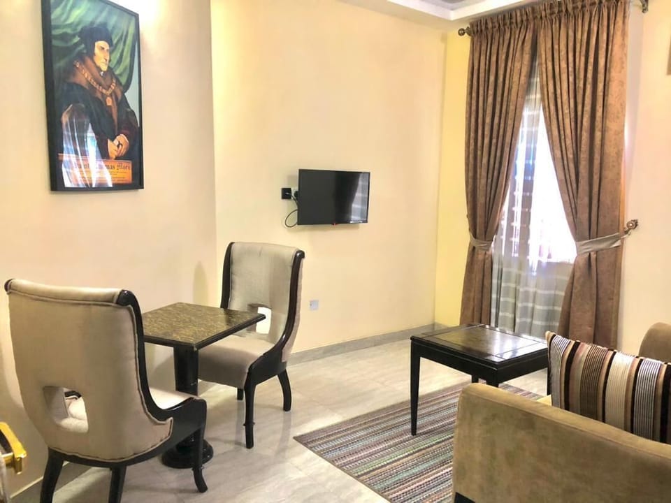 Classic Suite | Living area | 42-inch LED TV with cable channels