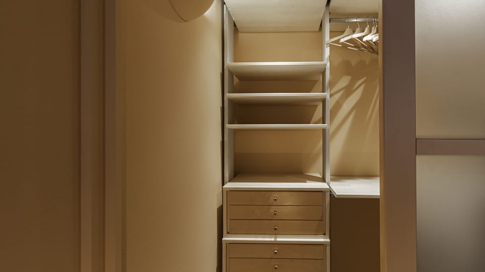 Apartment (1 Bedroom) | Interior