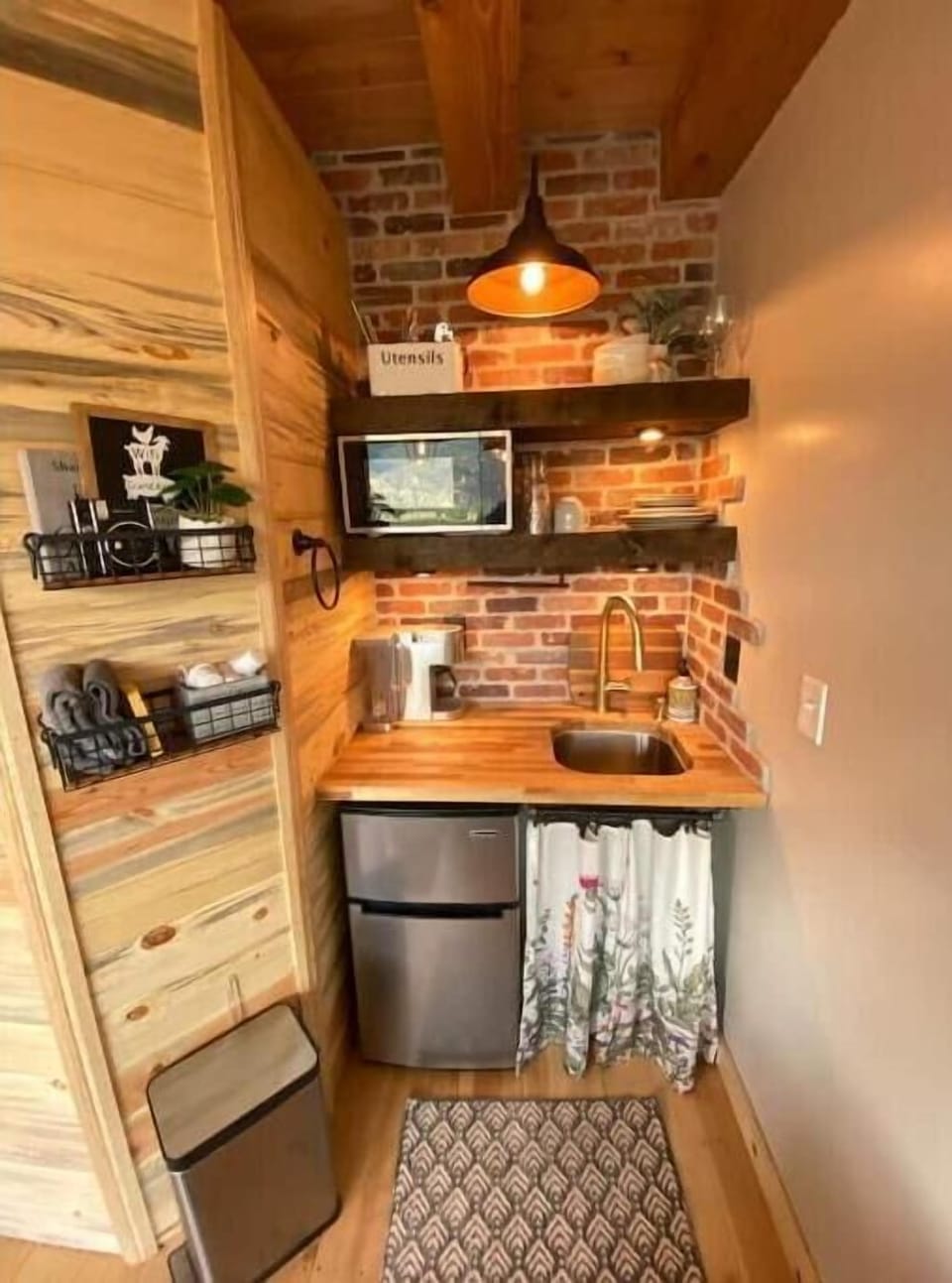 Kitchenette with mini fridge, microwave, Keurig and basics for your convenience 
