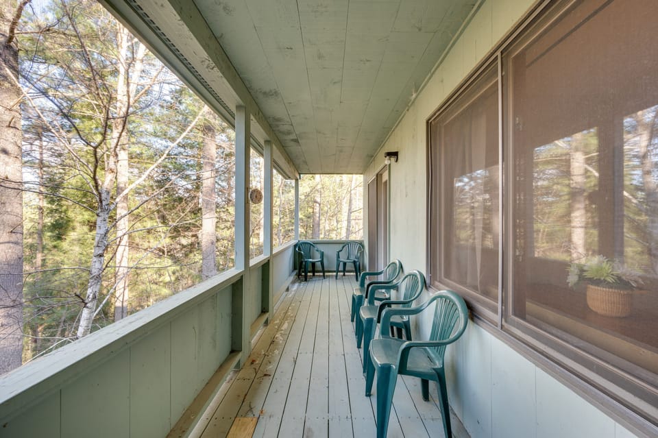 Wraparound Deck | Outdoor Seating