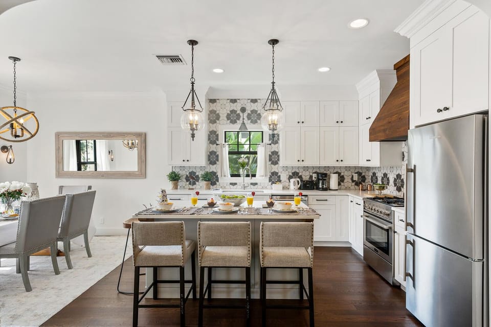 Our home is equipped with top-of-the-line kitchen amenities! Enjoy the pleasure of preparing your hearty meal in our kitchen which provides everything you need to unleash your inner chef. 
