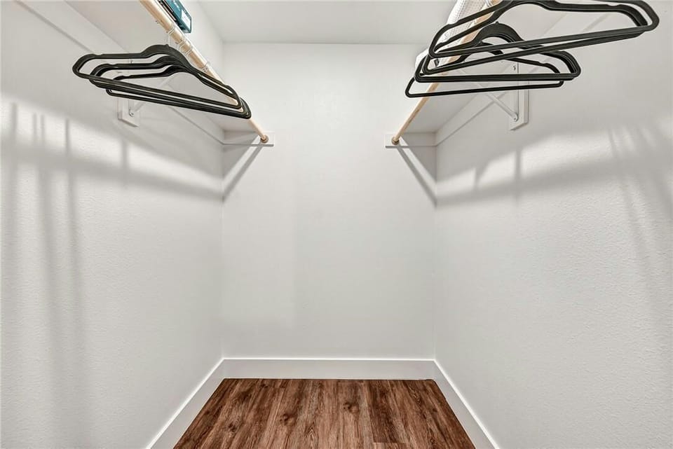 Close (Bedroom 1)