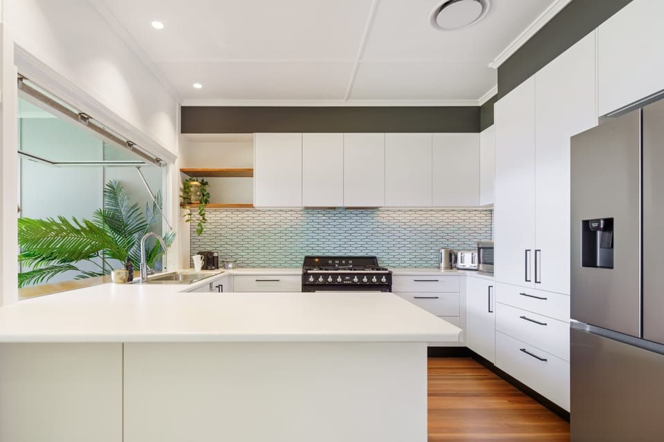 Fully equipped kitchen