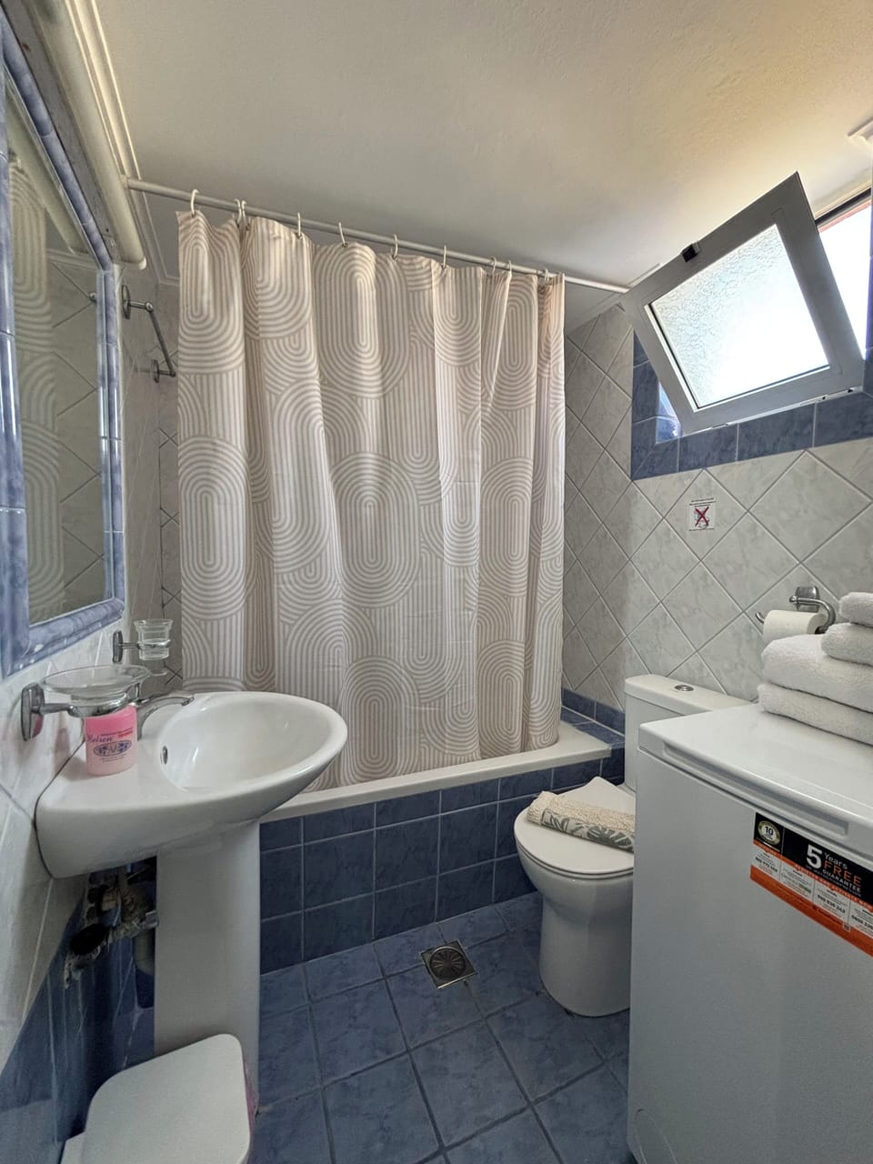 Eliza Apartments Hotel in Rethymno
