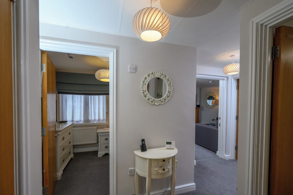 Standard Apartment | Desk, laptop workspace, iron/ironing board, free WiFi