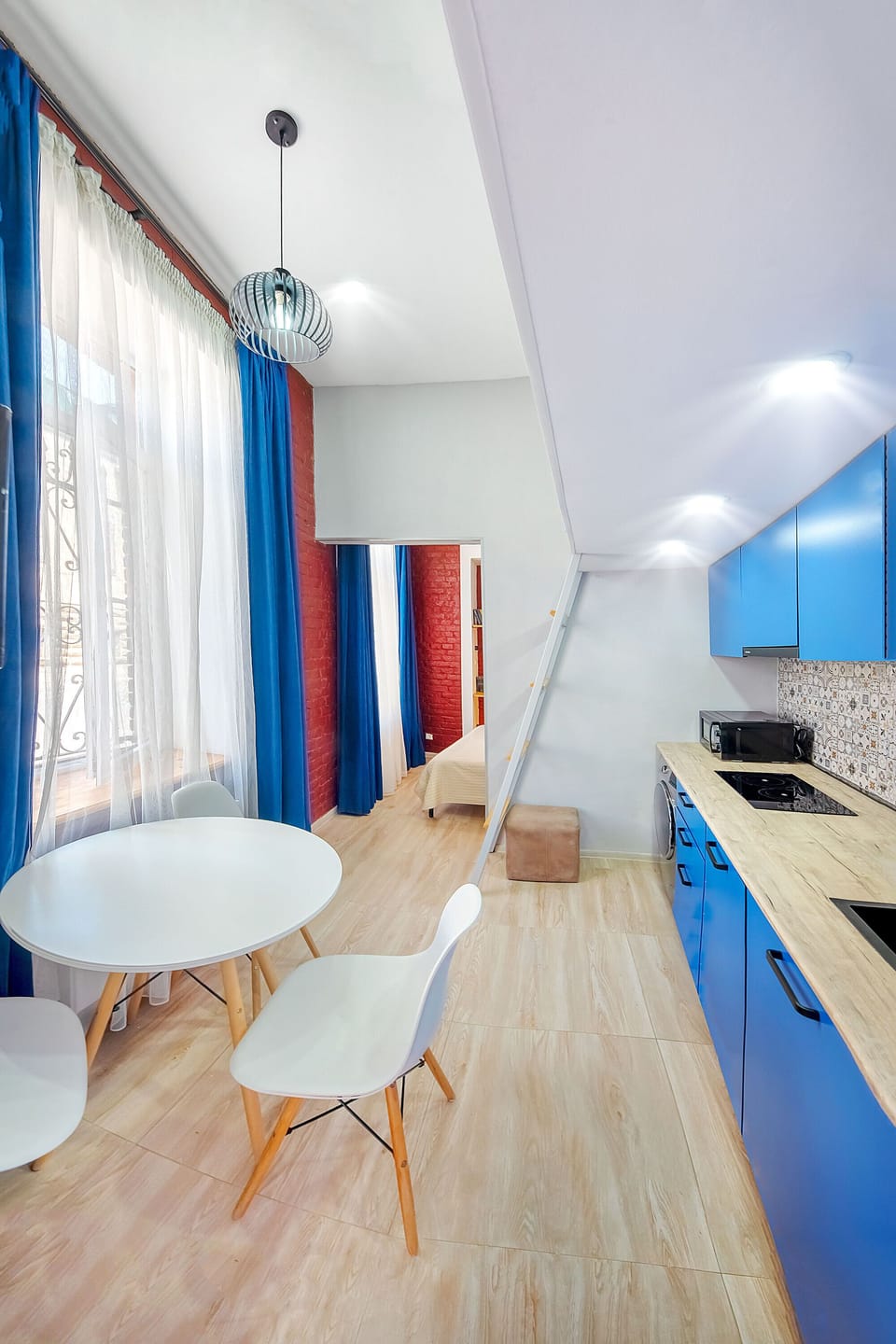 Apartment | Private kitchen | Electric kettle, cookware/dishes/utensils