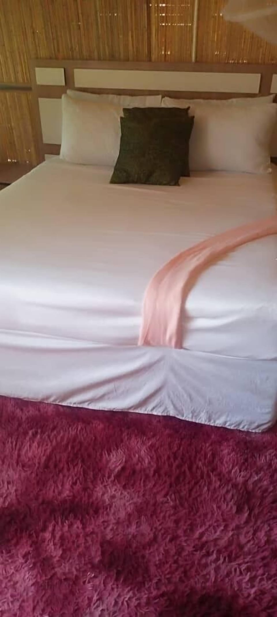 Standard Chalet, 1 Double Bed | Desk, iron/ironing board, WiFi (free), bed sheets