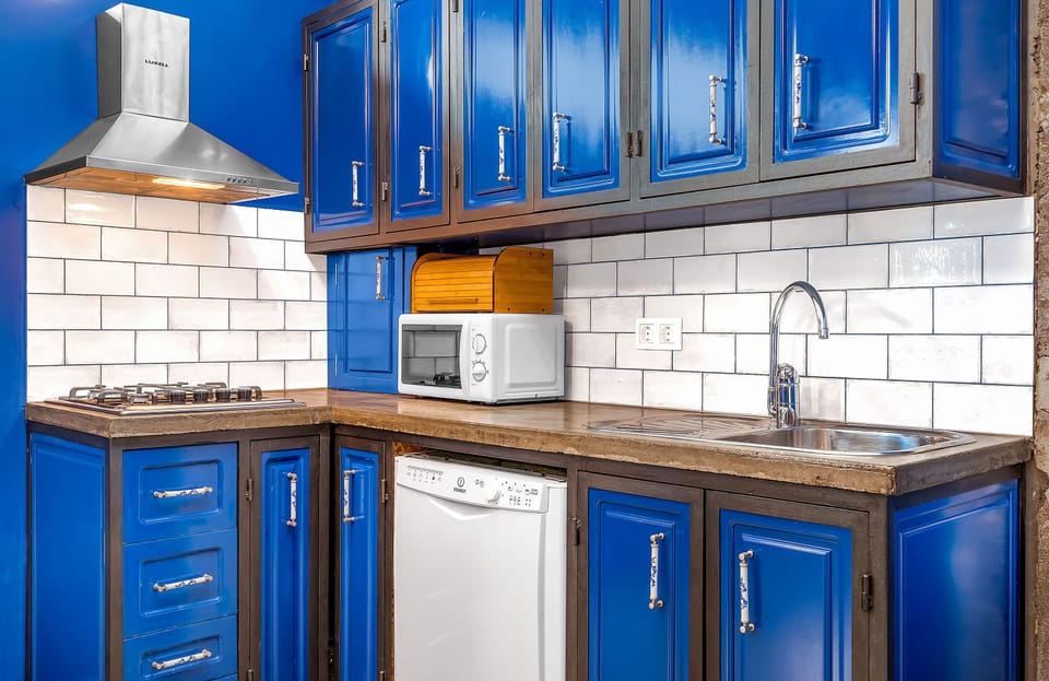 Apartment | Private kitchen | Electric kettle, cookware/dishes/utensils
