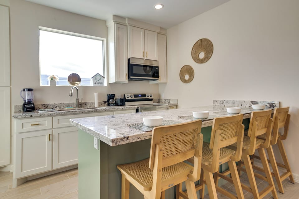 House (3 Bedrooms) | Front of property