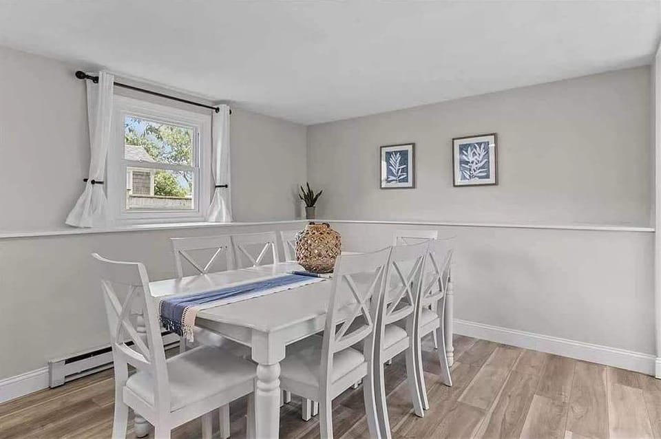 Downstairs Dining