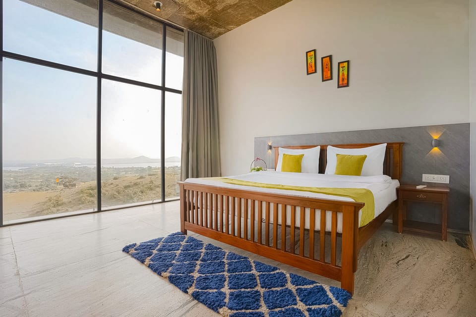 Premium bedding, Select Comfort beds, soundproofing, iron/ironing board