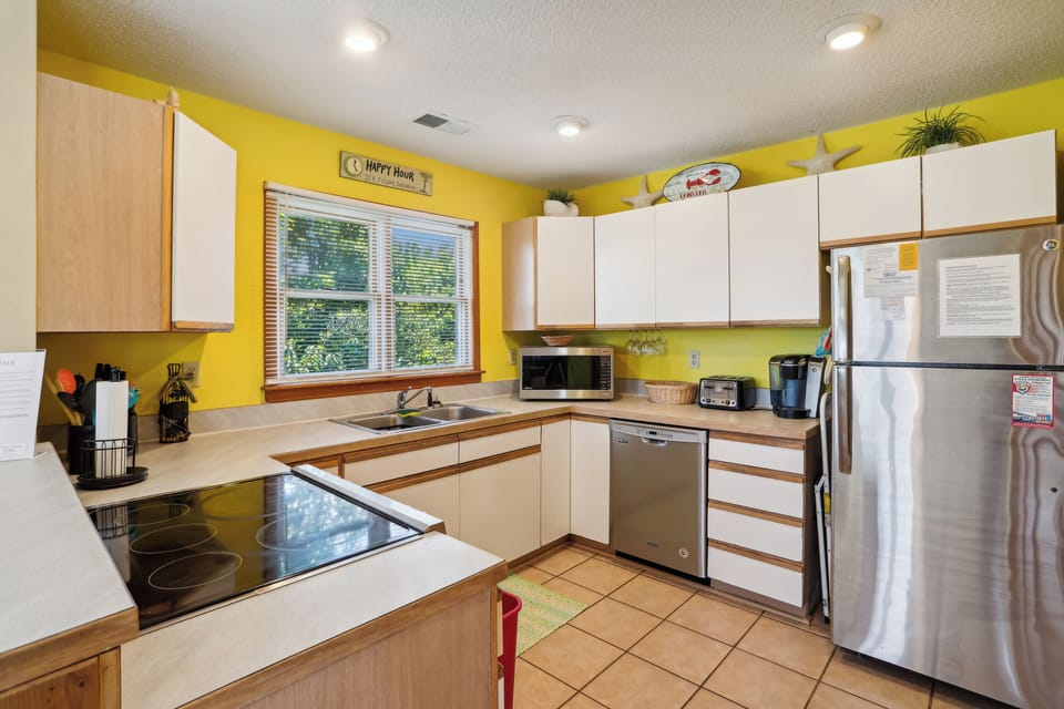 Upper Level,Kitchen,