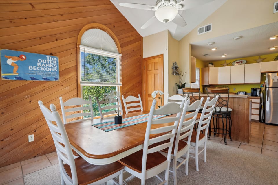 Upper Level,Dining Area,