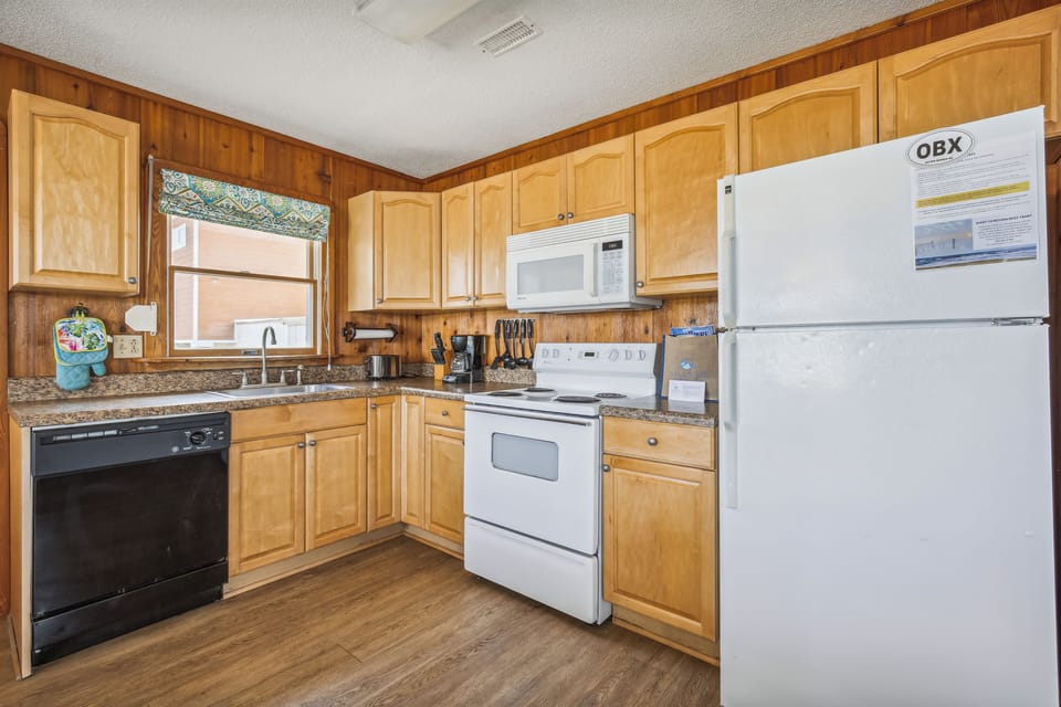 Main Level,Kitchen,