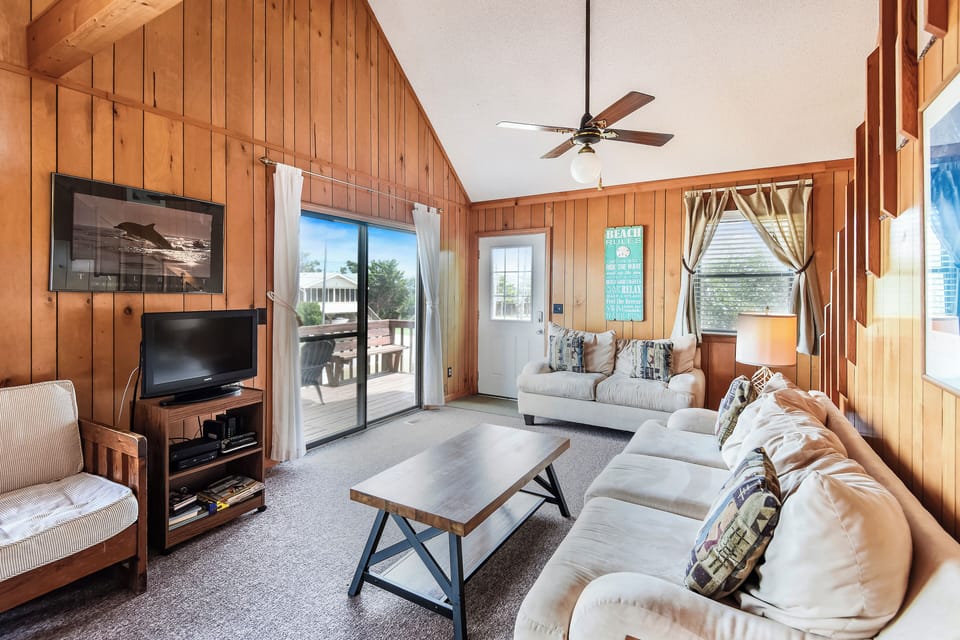 Main Level,Living Area,
