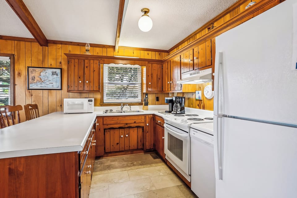 Main Level,Kitchen,