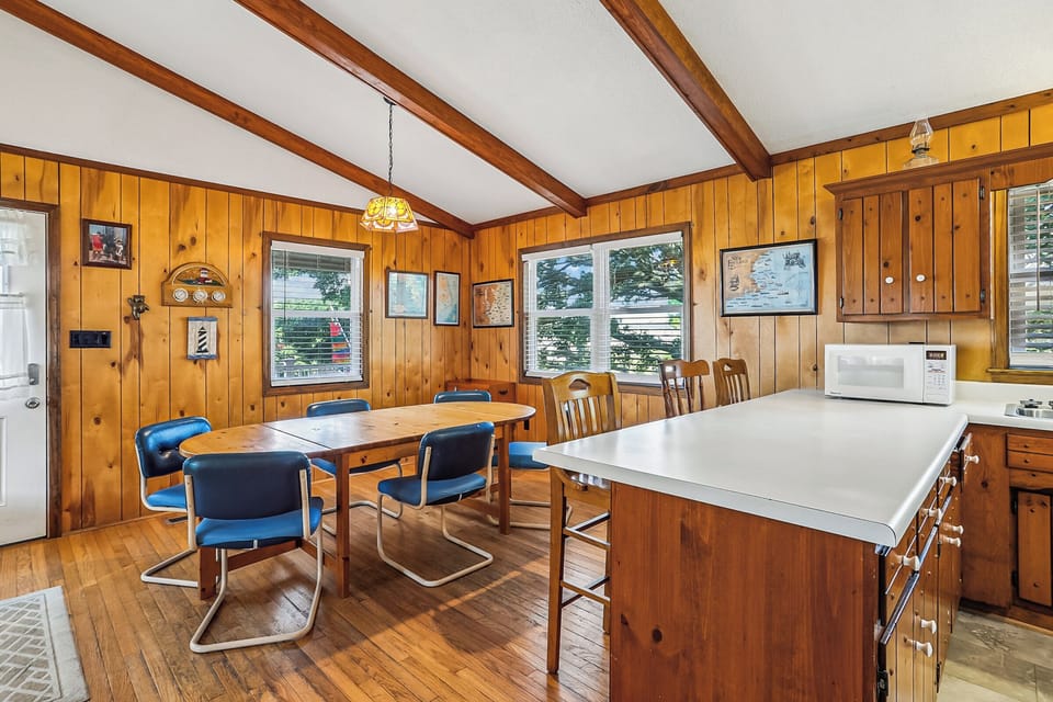 Main Level,Kitchen,