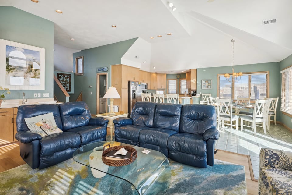 Main Level,Living Area,
