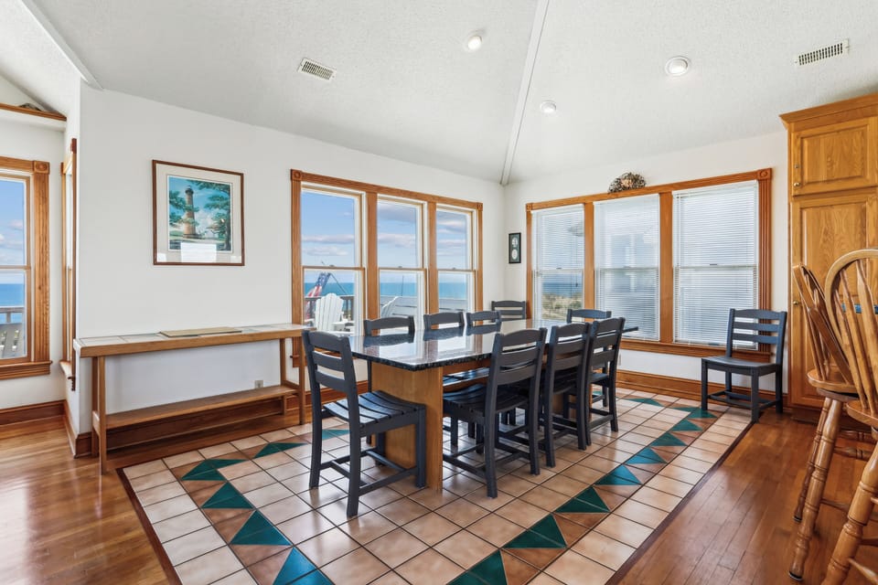 Main Level,Dining Area,