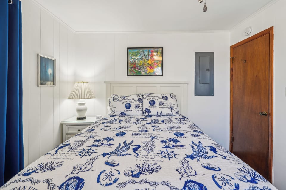 Main Level,Bedroom,
