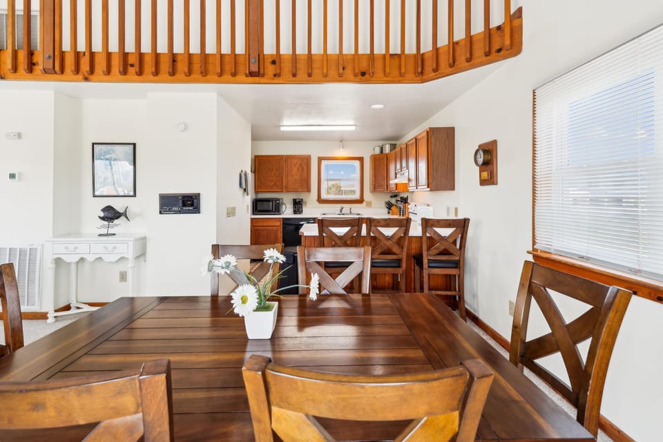 Group,Dining Area,