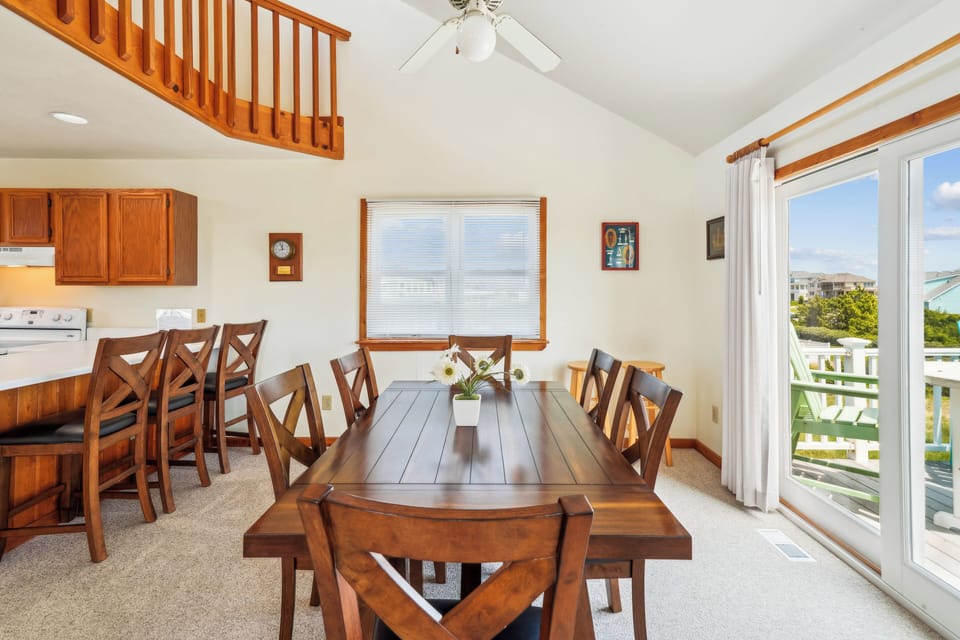 Main Level,Dining Area,