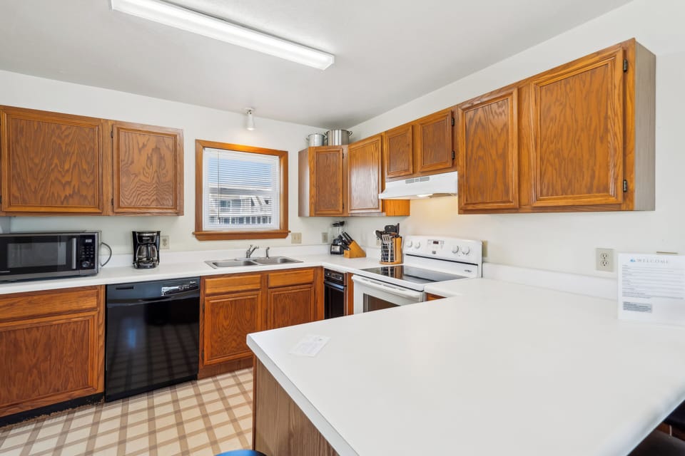 Main Level,Kitchen,