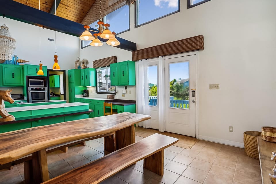 Group,Dining Room,