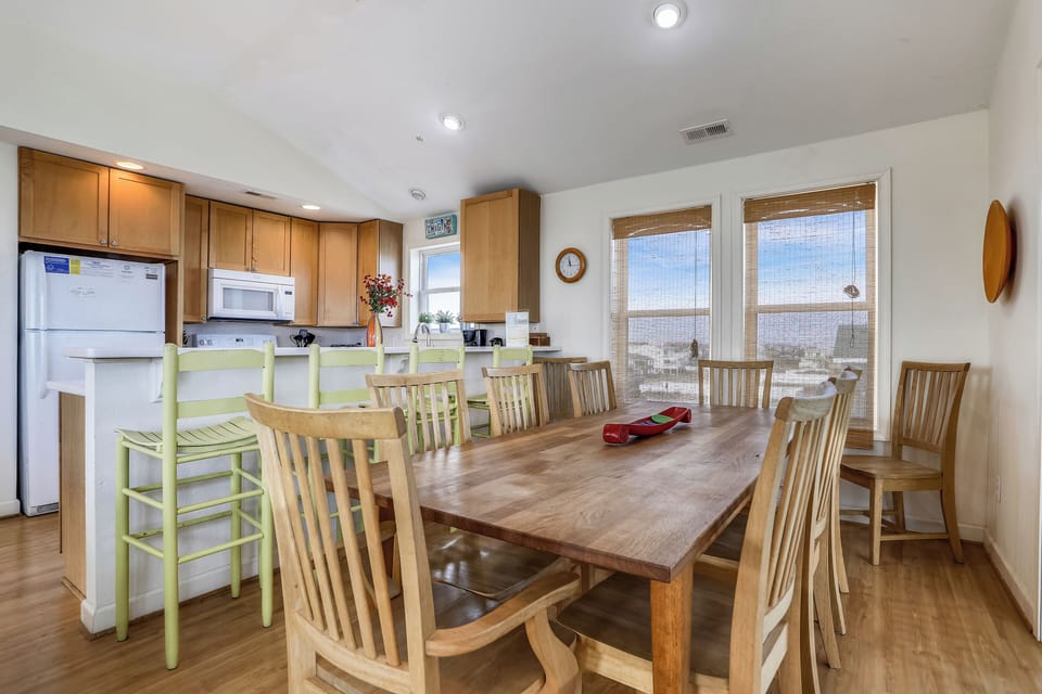 Main Level,Dining Area,