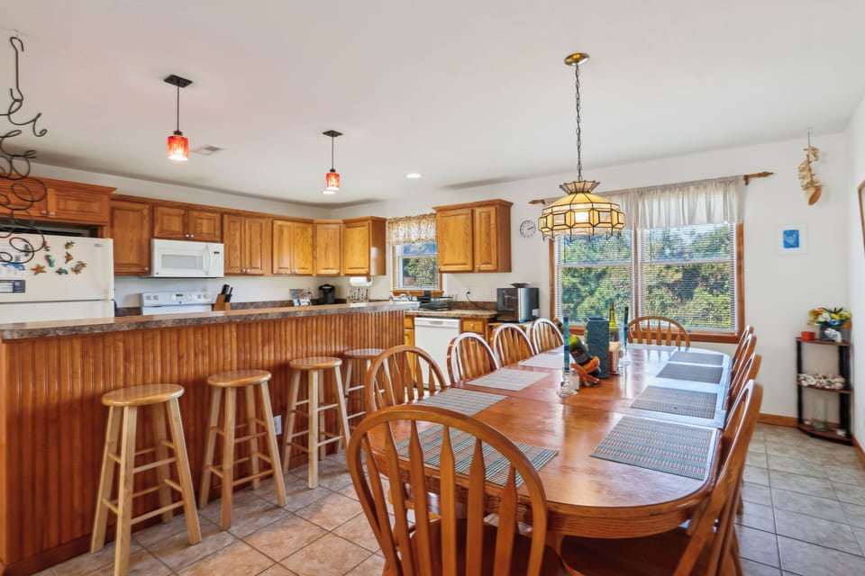 Main Level,Dining Area,