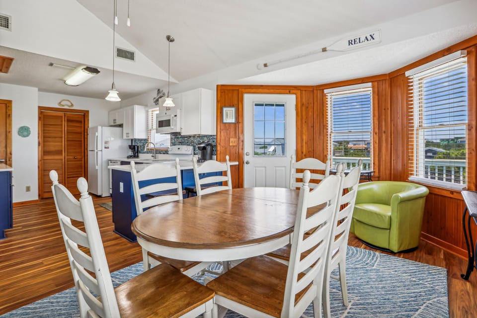 Group,Dining Room,