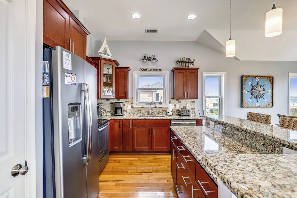 Main Level,Kitchen,