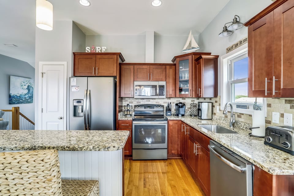Main Level,Kitchen,