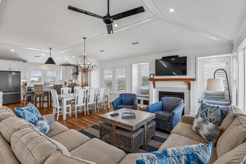 Group,Living Room,