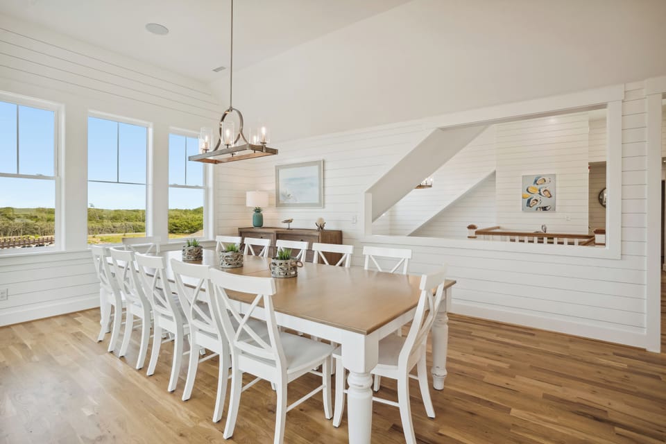 Main Level,Dining Area,
