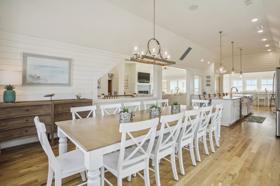 Main Level,Dining Area,