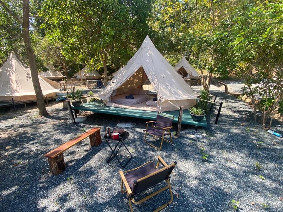 Romantic Tent, 1 Double Bed, Ocean View, Beachside | 1 bedroom