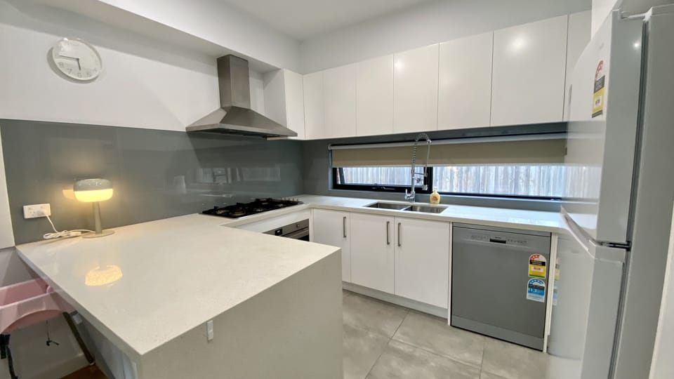 House | Private kitchen | Full-size fridge, microwave, oven, stovetop