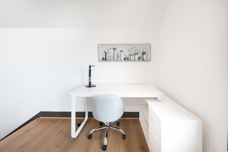 Here is the L Shape office desk for you to work from home