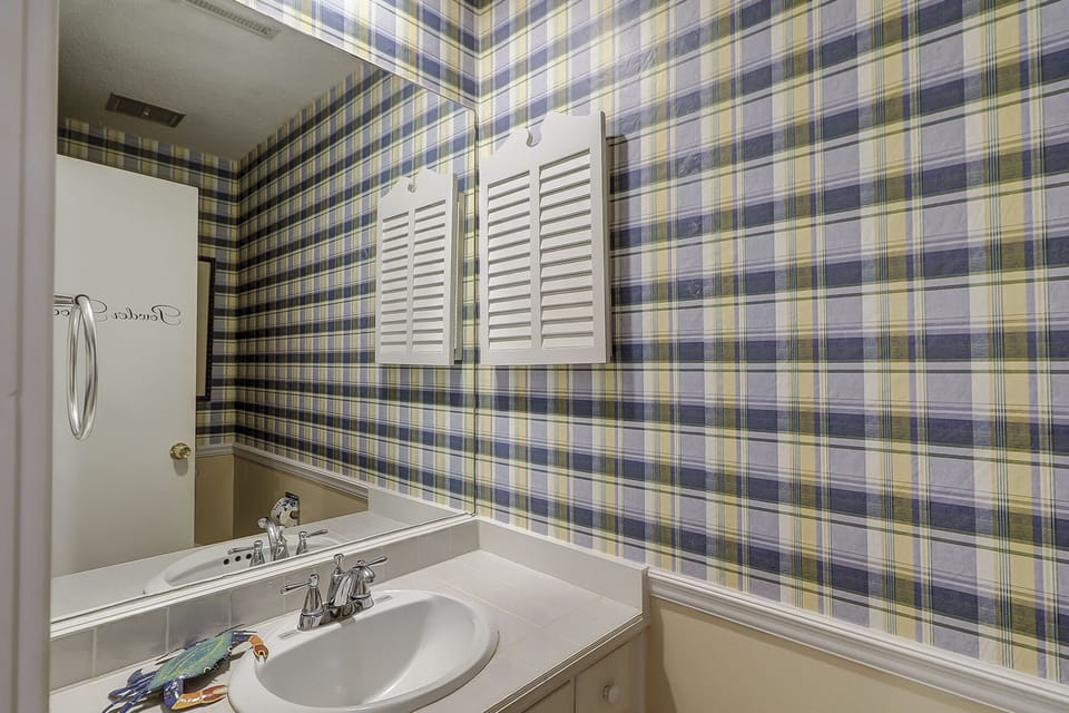 Powder Room
