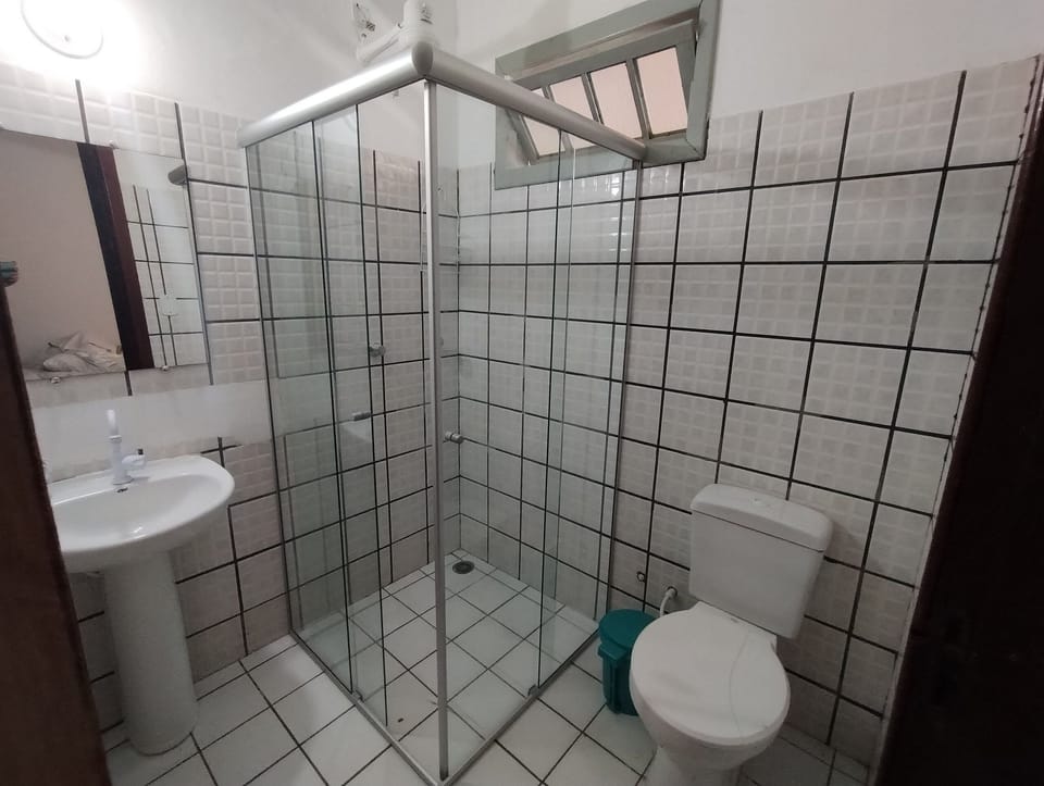 Triple Room | Bathroom | Shower, towels