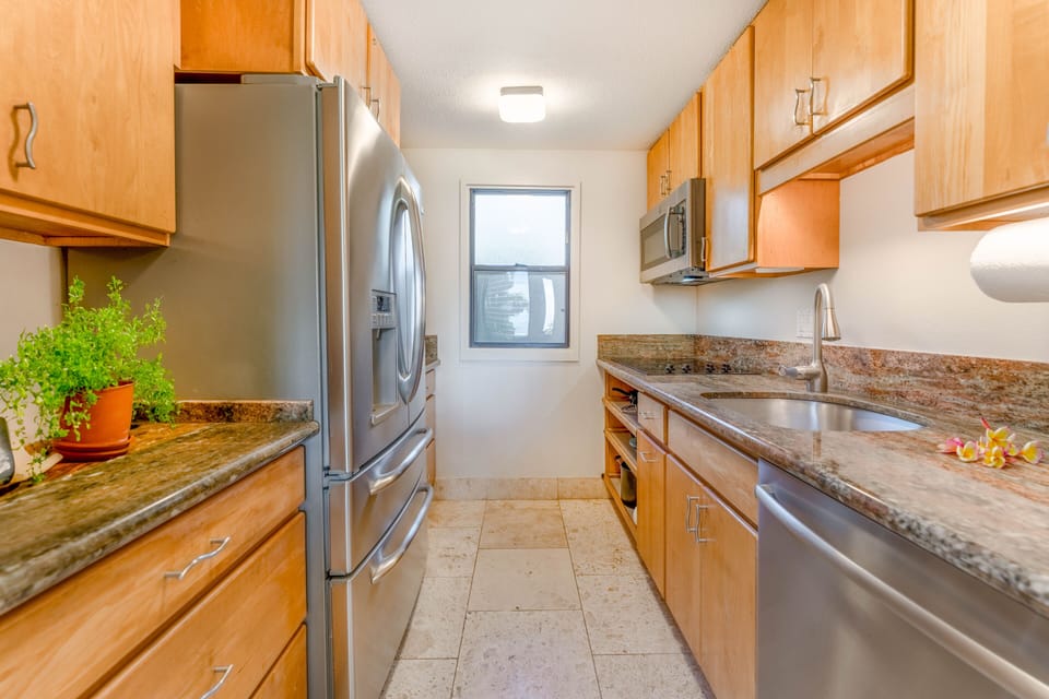 Makani-A-Kai-A1 Kitchen