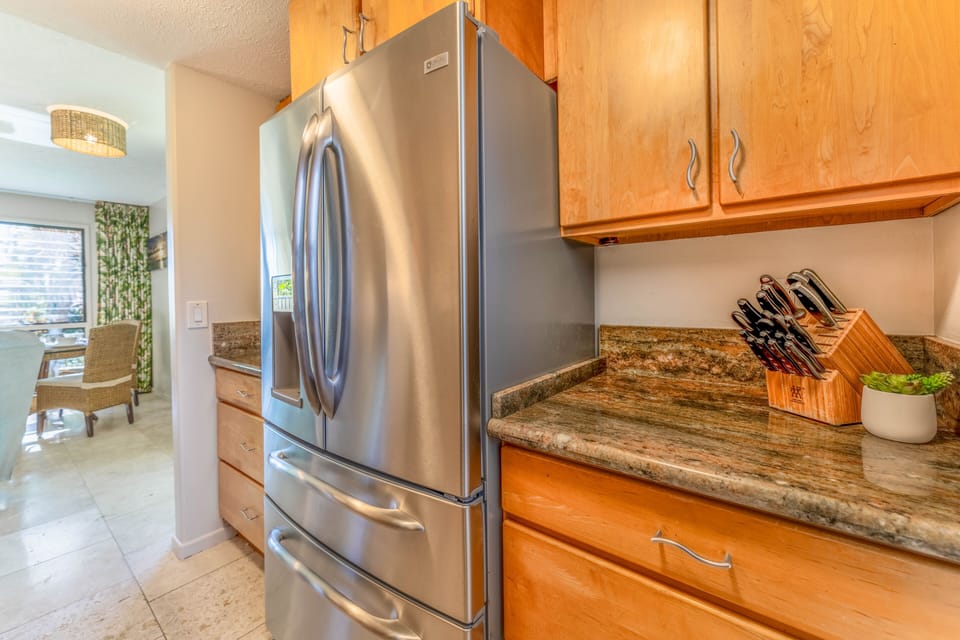 Makani-A-Kai-A1 Kitchen